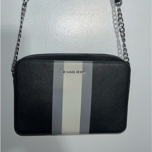 michael kors crossbody purse